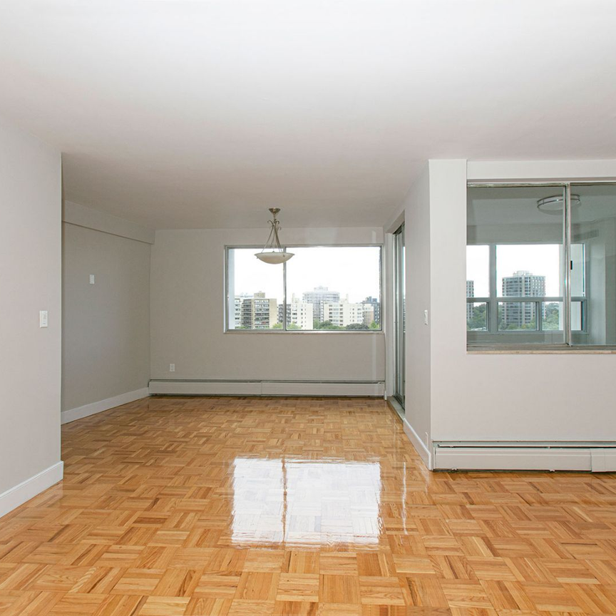 For Lease - 9 Deer Park Crescent Unit# 1706, Toronto, Ontario - Photo 1