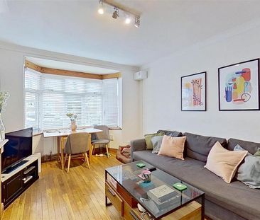 2 bedroom maisonette to rent - Photo 3