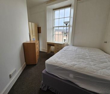 (Top Floor) Comely Green Pl, Edinburgh - Photo 5