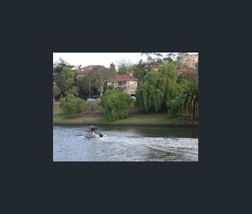 GREAT RIVER VIEWS, TWO BEDROOM SPACIOUS APARTMENT - Photo 6