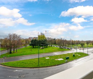 APARTMENT 310, SHORE CLUB, BEACH ROAD, DUBLIN 4, D04 W9E2 - Photo 6