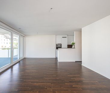4.5 Zimmer, 100 m², 2. Stock - Photo 1