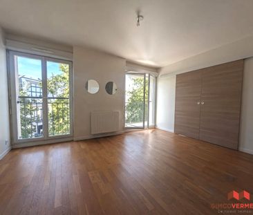 Location Appartement 2 pièces 42m² - Photo 3