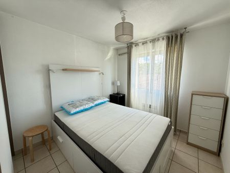 Location Appartement 2 pièces 40m² - Photo 2