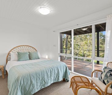 A home to sink into and find your coastal zen - Photo 5
