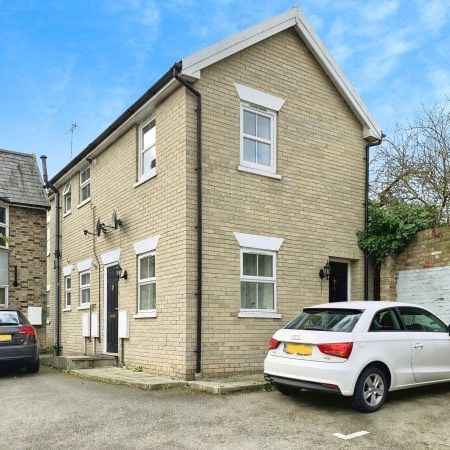 Victoria Mews, Stowupland Road, IP14 5AG - Photo 1