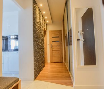 Słoneczne 2-pokojowe mieszkanie na Bemowie. - Photo 5