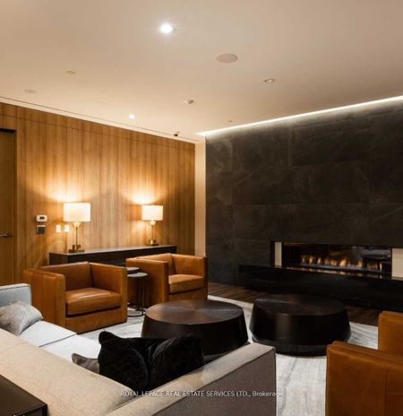 For Lease - 21 Park Street Unit# 809, Mississauga, Ontario - Photo 2