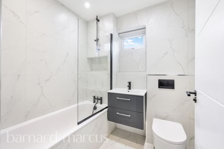 Clarendon Road - Photo 5