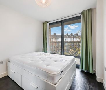 Ottawa House, Canada Water - Photo 4