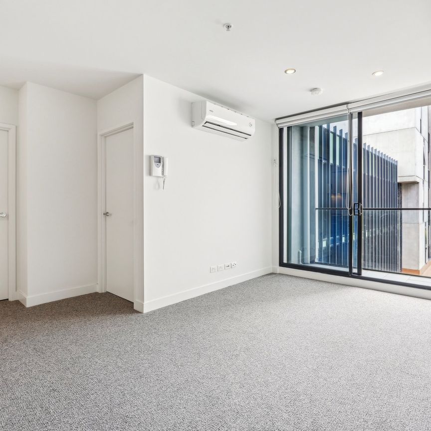 406a/1 Colombo St , MITCHAM - Photo 1