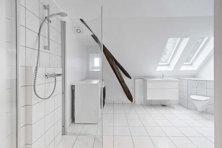 Eksklusiv herskabslejlighed i to etager med klassisk patriciercharme i Hellerup - Foto 3