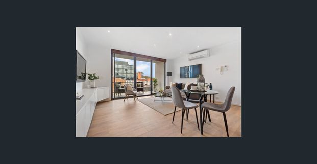 Sweet, Stylish and So Close to It All!! - Photo 1