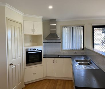 4 Bedroom Family Home - Photo 6