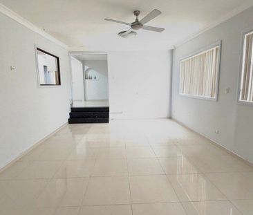 Spacious 3-Bedroom Home in a Quiet Location - Photo 1