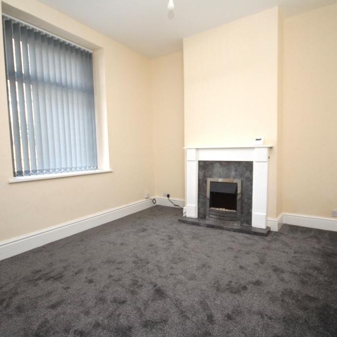 2 bedroom cottage to rent - Photo 1