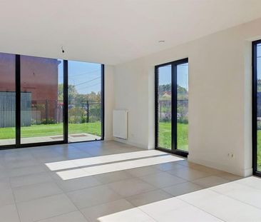 Huis te huur in Mariakerke - Photo 1