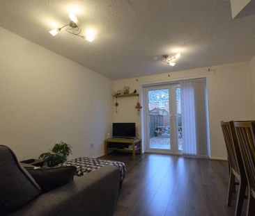 2 bedroom semi-detached house to rent - Photo 1