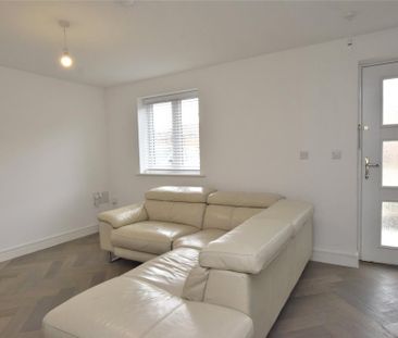 3 bedroom house to rent - Photo 3