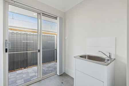 A slice of Coastal Air and Golf Estate Flair. - Photo 5