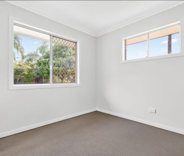 3 Lorraine Court, Lawnton QLD 4501 - House For Rent - $750 | Domain - Photo 6