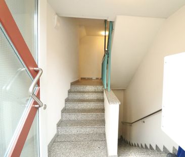 Moderne 2-Zimmer Wohnung mit Terrasse im Herzen von Schönau! - Foto 1