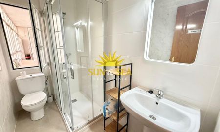 FOUR-BEDROOM APARTMENT – MURCIA - Photo 4