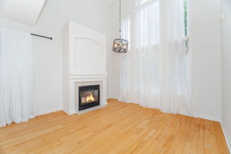 For Lease - 2499 SCOTCH PINE Drive, Oakville, Ontario - Photo 4