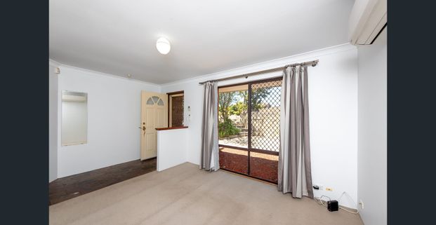 CALLING ALL OUTDOOR ENTERTAINERS - Photo 1