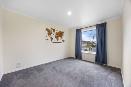 7 Hanwood Close, Delacombe - Photo 3