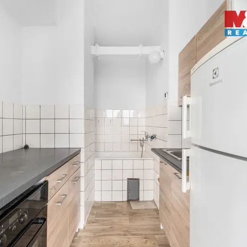 Pronájem bytu 1+kk v Mladé Boleslavi, ul. Jičínská - Photo 1