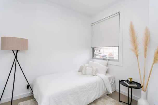 Immaculate 2-Bedroom Townhouse/Loft – Low-Maintenance Luxury in the Heart of Lightsview - Photo 1