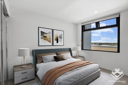 Spacious 1 Bedroom Apartment â Luxury Living in the Heart of Indooroopilly - Photo 4