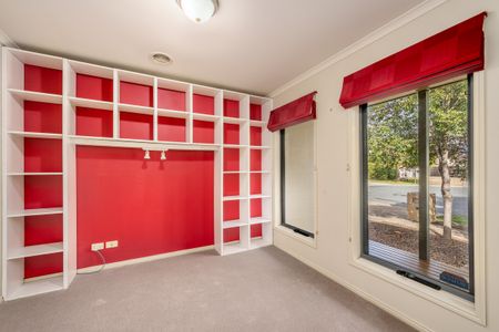 3 Holstein Court, Shepparton VIC 3630 - Photo 3