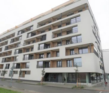 Pronájem novostavby částečně zařízeného bytu OV 2+kk + terasa + gar... - Photo 6