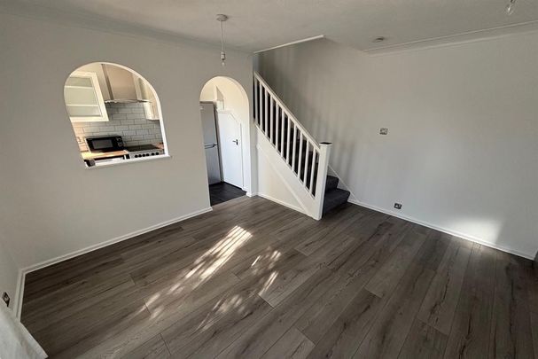 1 bedroom end of terrace house to rent - Photo 1