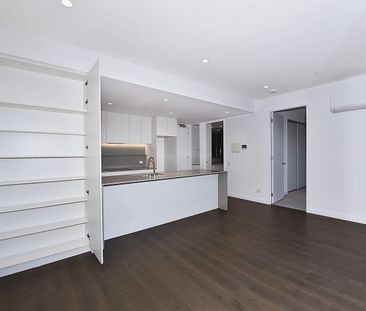 One-Bedroom Apartment with Resort-Inspired Amenities - Photo 1