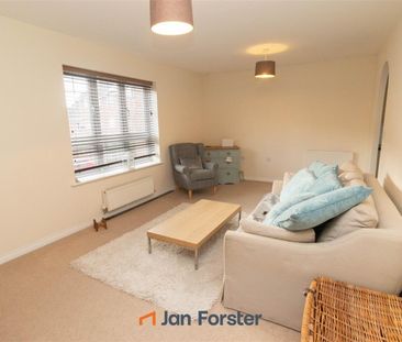 2 Bedroom House - Photo 3