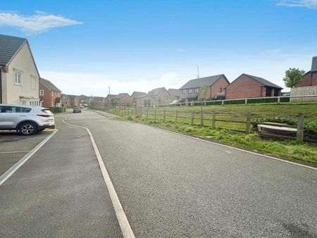 Semington View, Walkden, Manchester, M28 - Photo 2