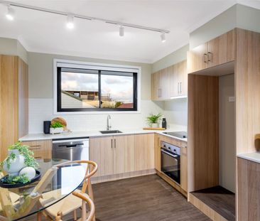 2 Bedroom, 2 Bathroom with Private Courtyard - 650 Per Week - Photo 6