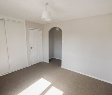 Brimsham Park, South Gloucestershire, Yate, BS37 7HU - Photo 1