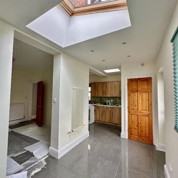 Roath Road - Photo 1