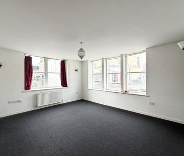 North Parade, FROME - Photo 1