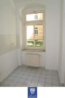 Perfekte Wohlfühlwohnung mit Altbaucharme! Parkett und Wannenbad! - Foto 1