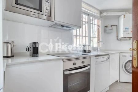 Piso en alquiler en Hispanoamérica - Photo 2
