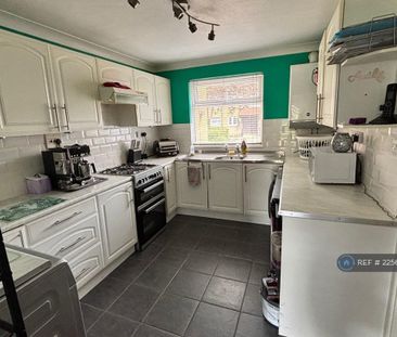 3 bedroom terraced house to rent - Photo 4