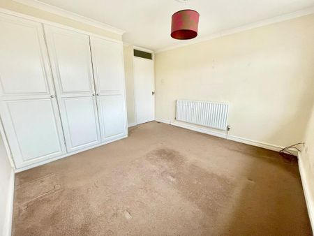 3 bedroom terraced house to rent - Photo 2