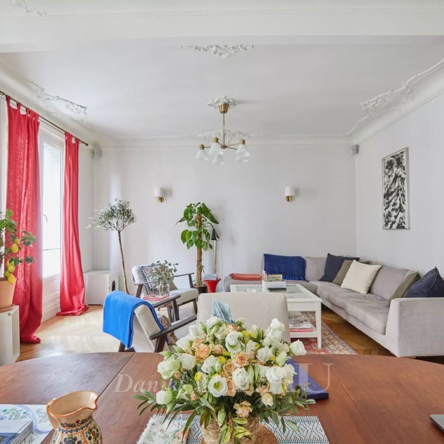 Tout savoir sur cet appartement dans le quartier Ecole Militaire, à Paris 7ème - Photo 1