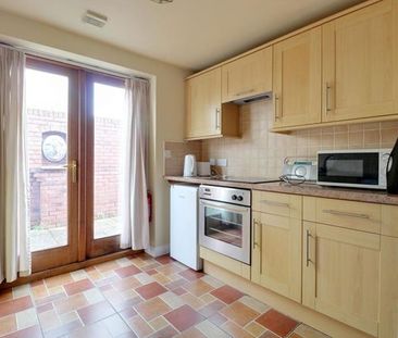 1 bedroom Terraced house to rent in Rockfield Rd - Photo 6