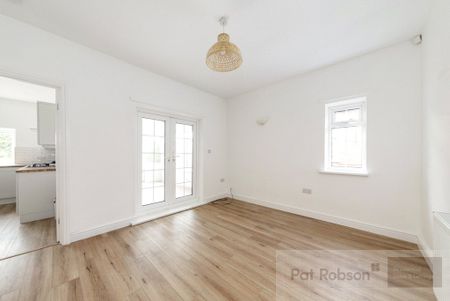 Gretna Road, Newcastle Upon Tyne - Photo 2